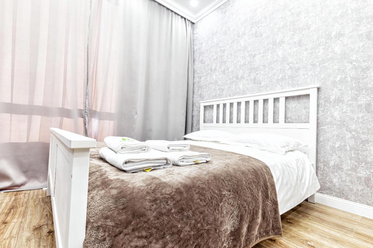 Raisson Aparthotel B172 Хан Шатыр อัสตานา ภายนอก รูปภาพ