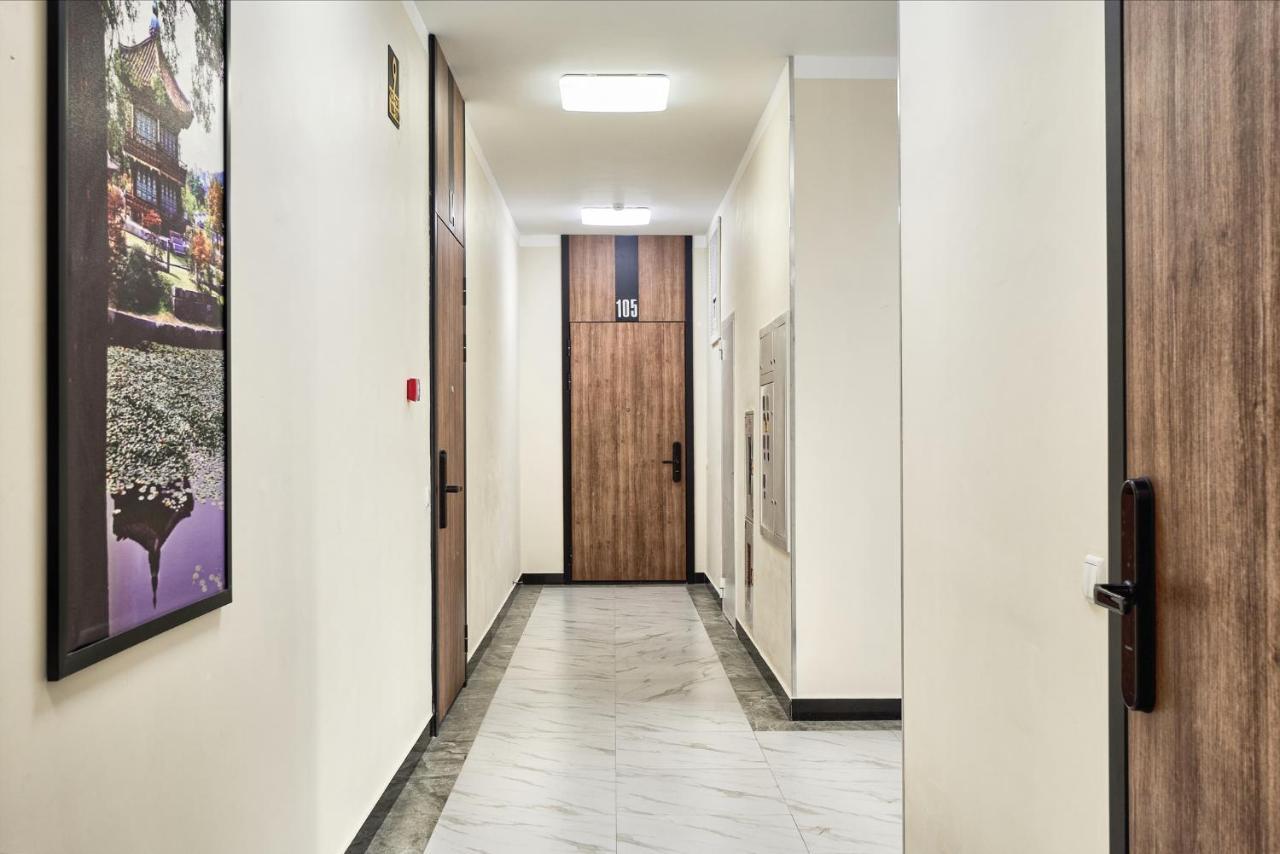 Raisson Aparthotel B172 Хан Шатыр อัสตานา ภายนอก รูปภาพ