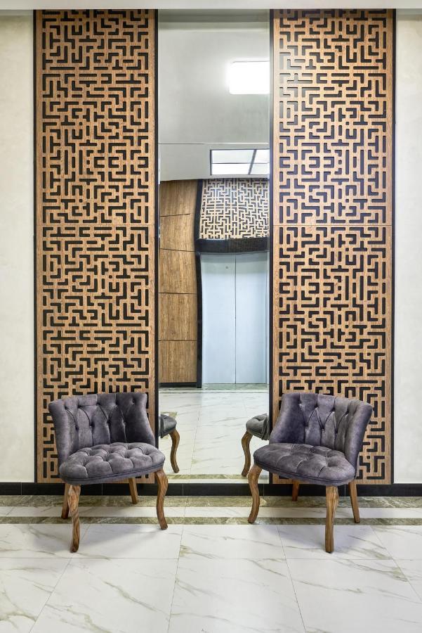 Raisson Aparthotel B172 Хан Шатыр อัสตานา ภายนอก รูปภาพ
